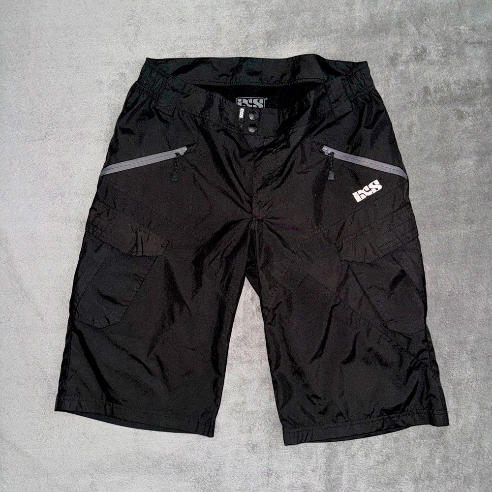 ICS mountain bike shorts - black